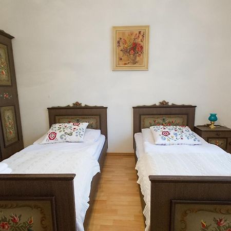 Pension Fialka Cesky Krumlov Ruang foto