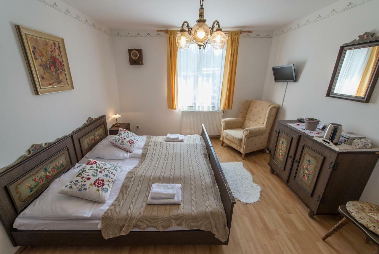 Pension Fialka Cesky Krumlov Bagian luar foto