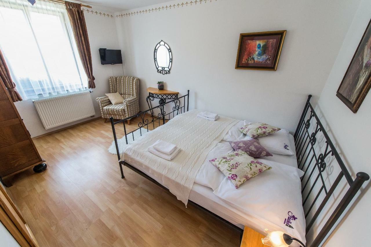 Pension Fialka Cesky Krumlov Bagian luar foto
