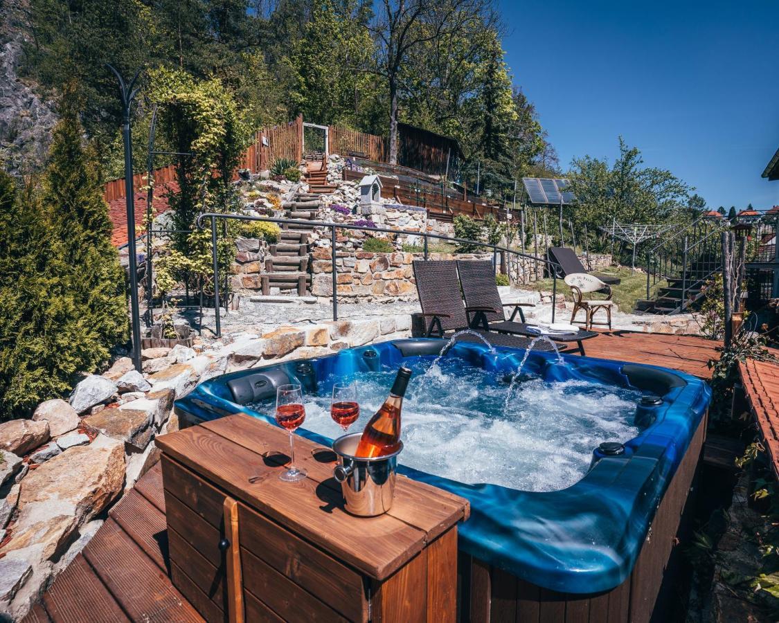Pension Fialka Cesky Krumlov Bagian luar foto